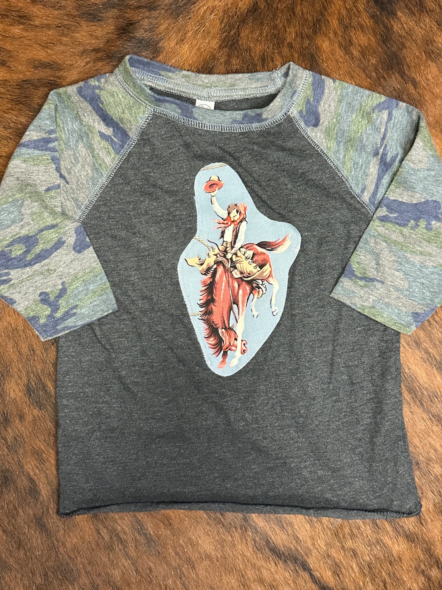 Vintage Bronc on Camo Baseball Tee, Size 3T