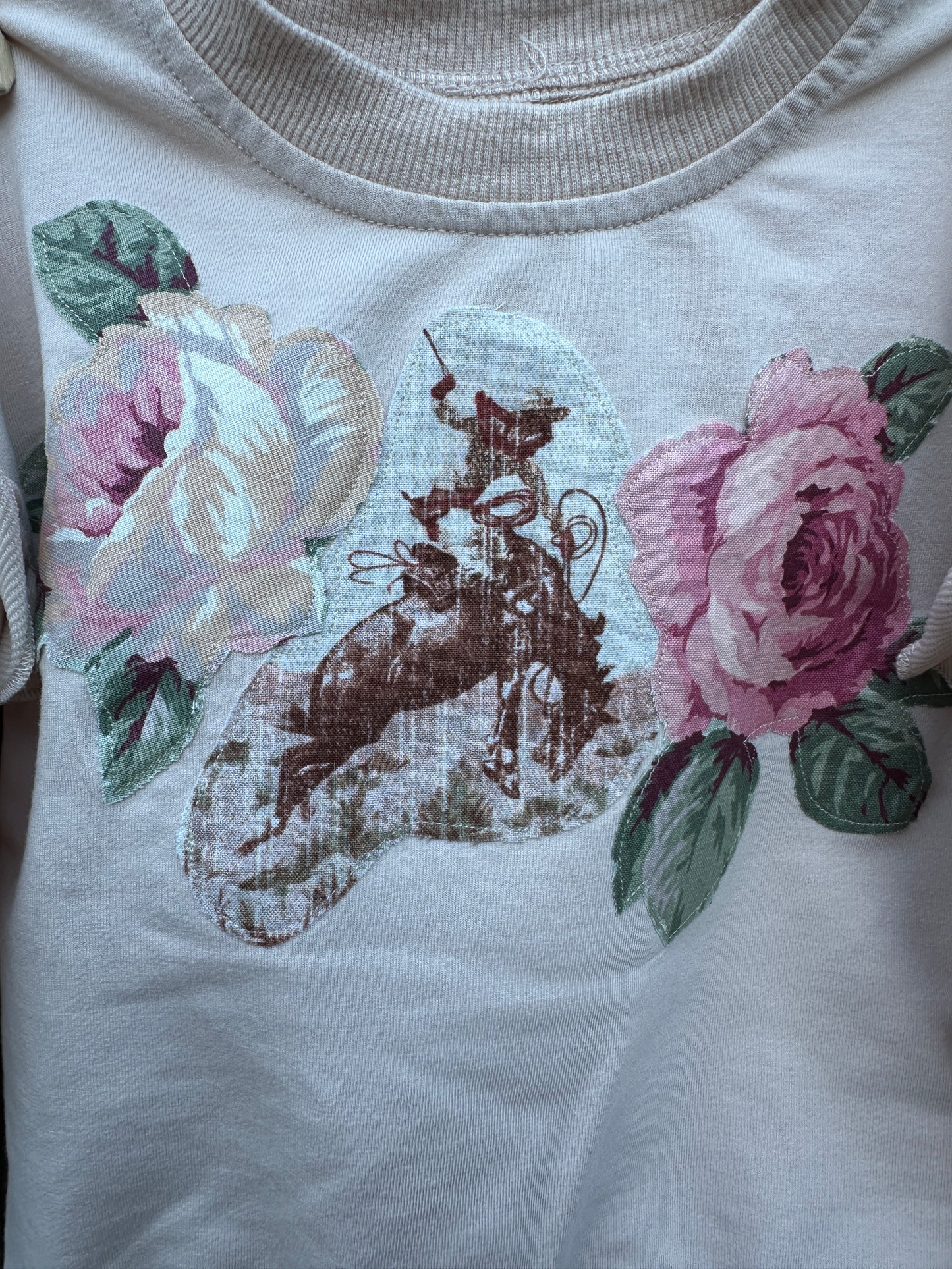 Ruffle Sleeve Pastel Bronc & Roses, Size 90 = 2T