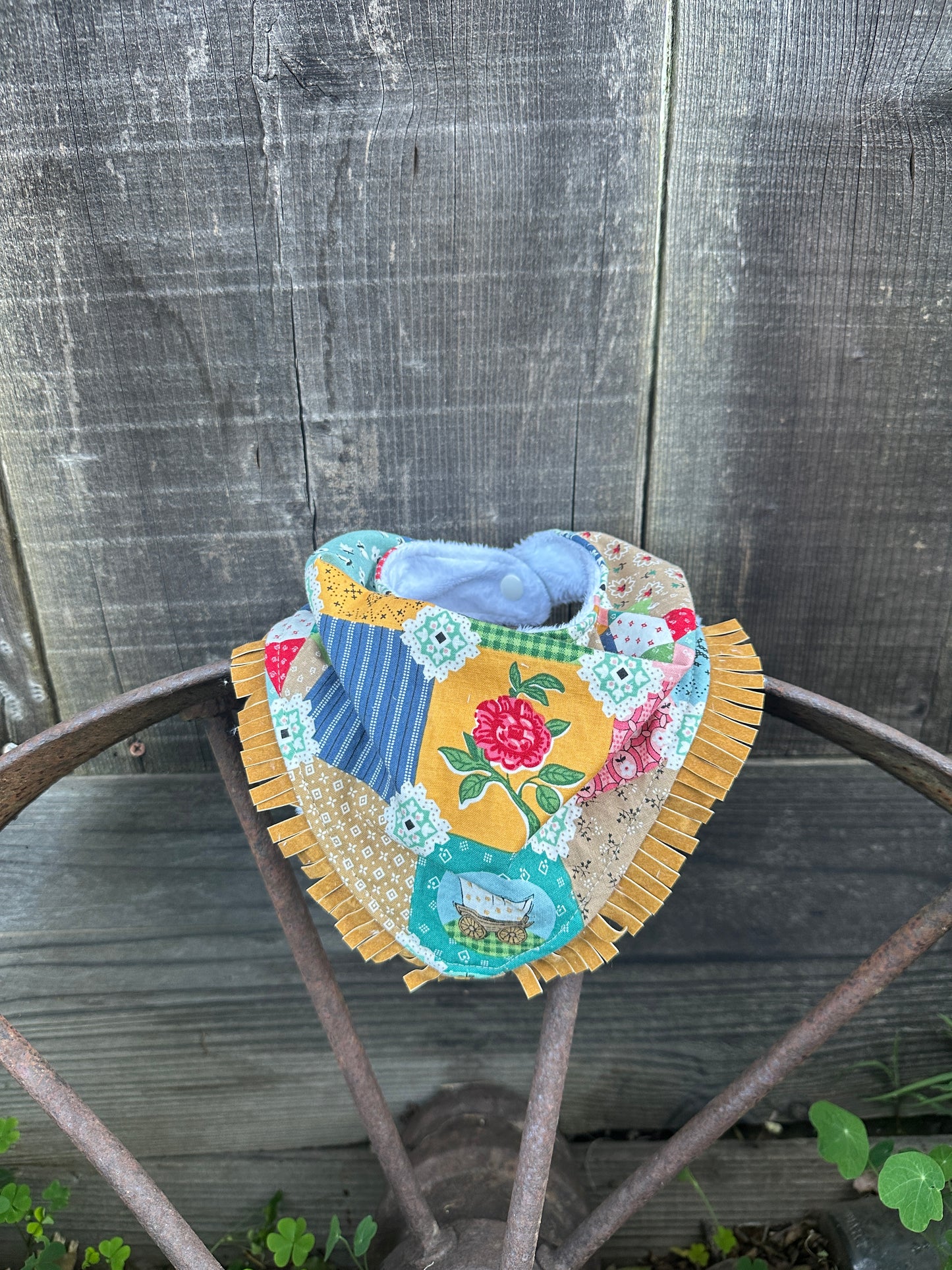 Frontier Quilted Print Bib & Burp Cloth Set