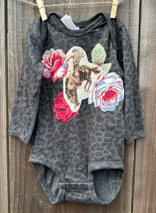 Bronc & Roses on Black Leopard Long Sleeve Onesie, Size 18 mons.