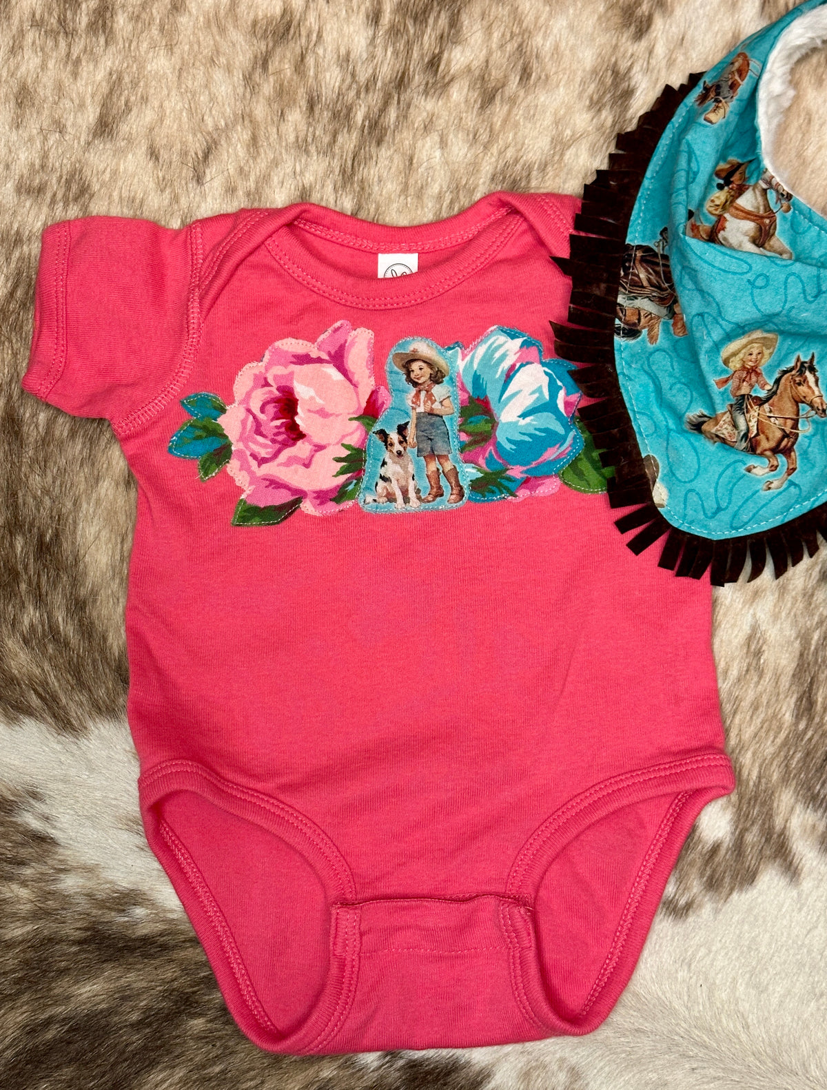 Turquoise Cowgirls & Roses Onesie and Bib Set, Size 6 mons.