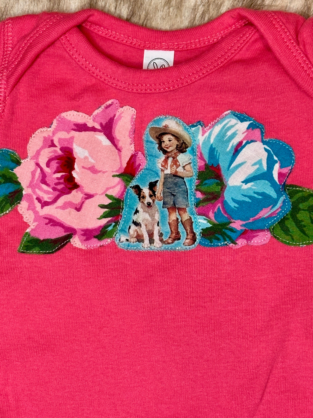 Turquoise Cowgirls & Roses Onesie and Bib Set, Size 6 mons.