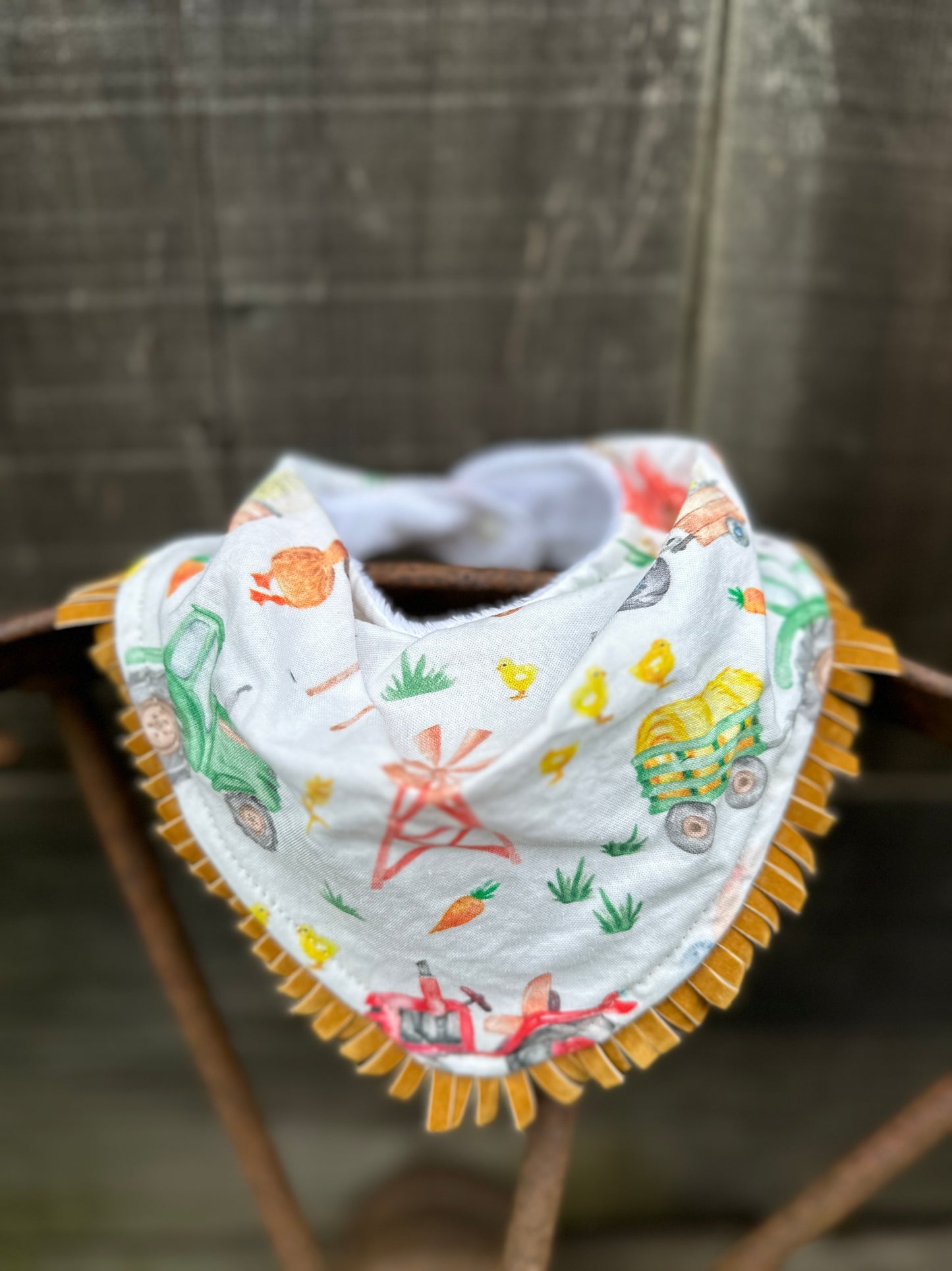 On the Farm Bib & Burp Cloth Set