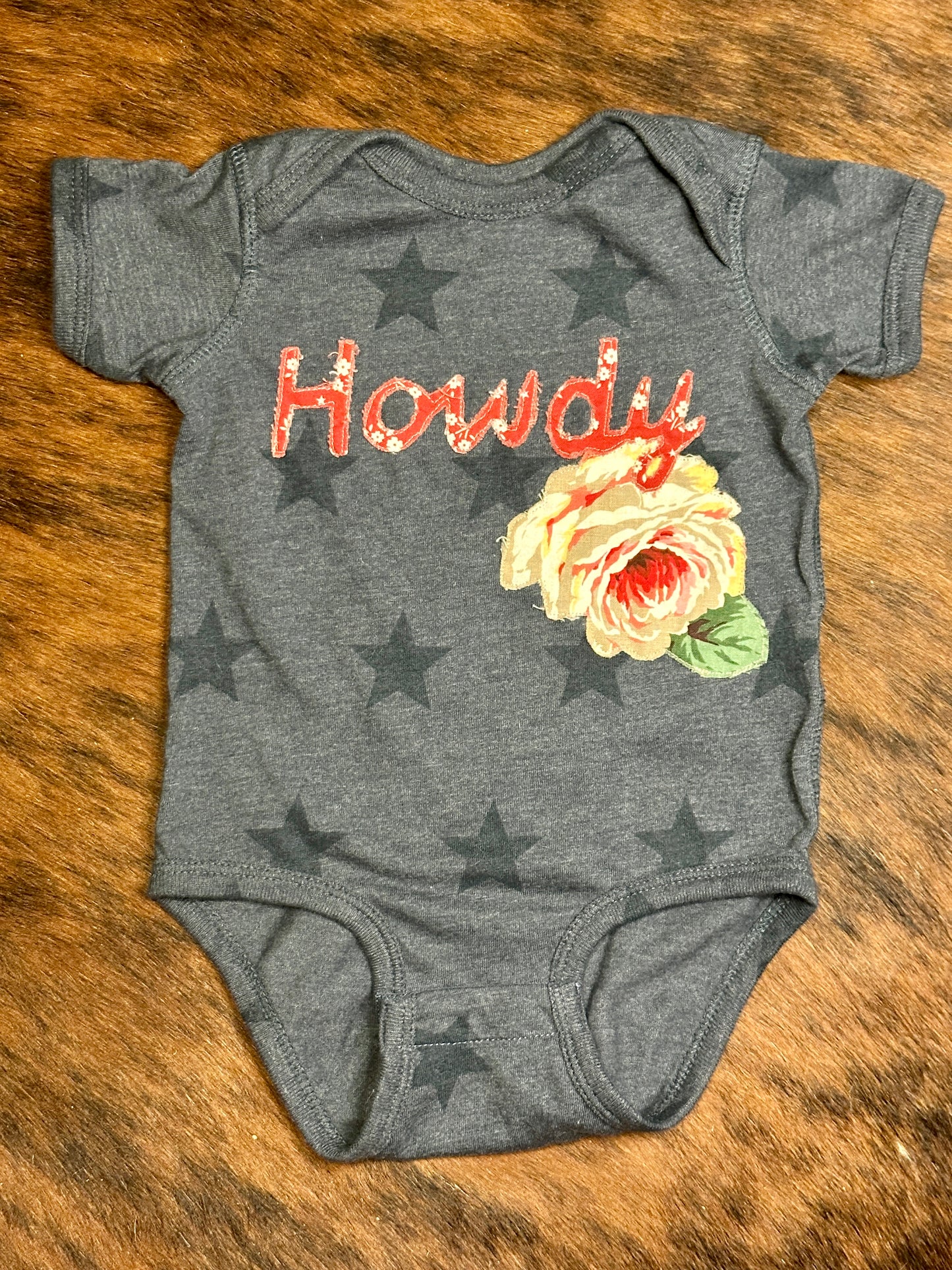 “Howdy” Blue Star Onesie with White Rose, Size 12 mons.