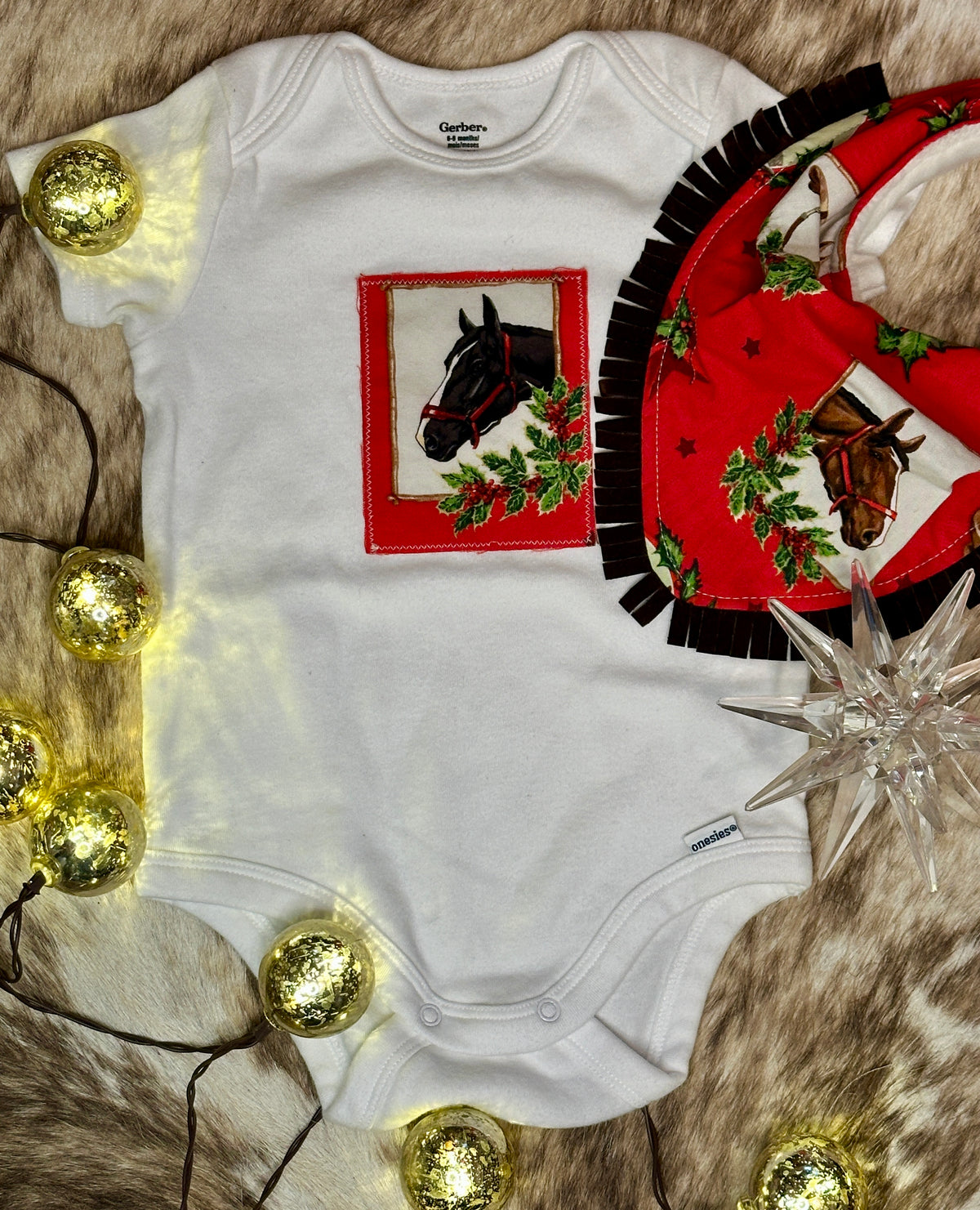 Christmas Horses Onesie and Bib Set, Size 6-9 mons.