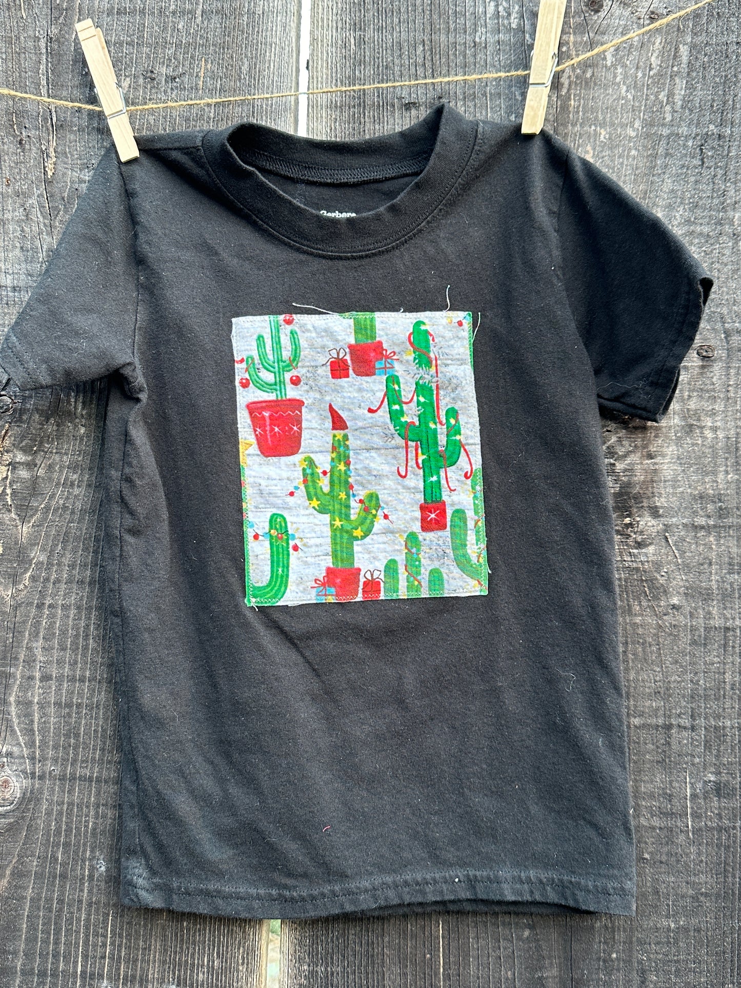 Christmas Cacti on Black, Size 4T