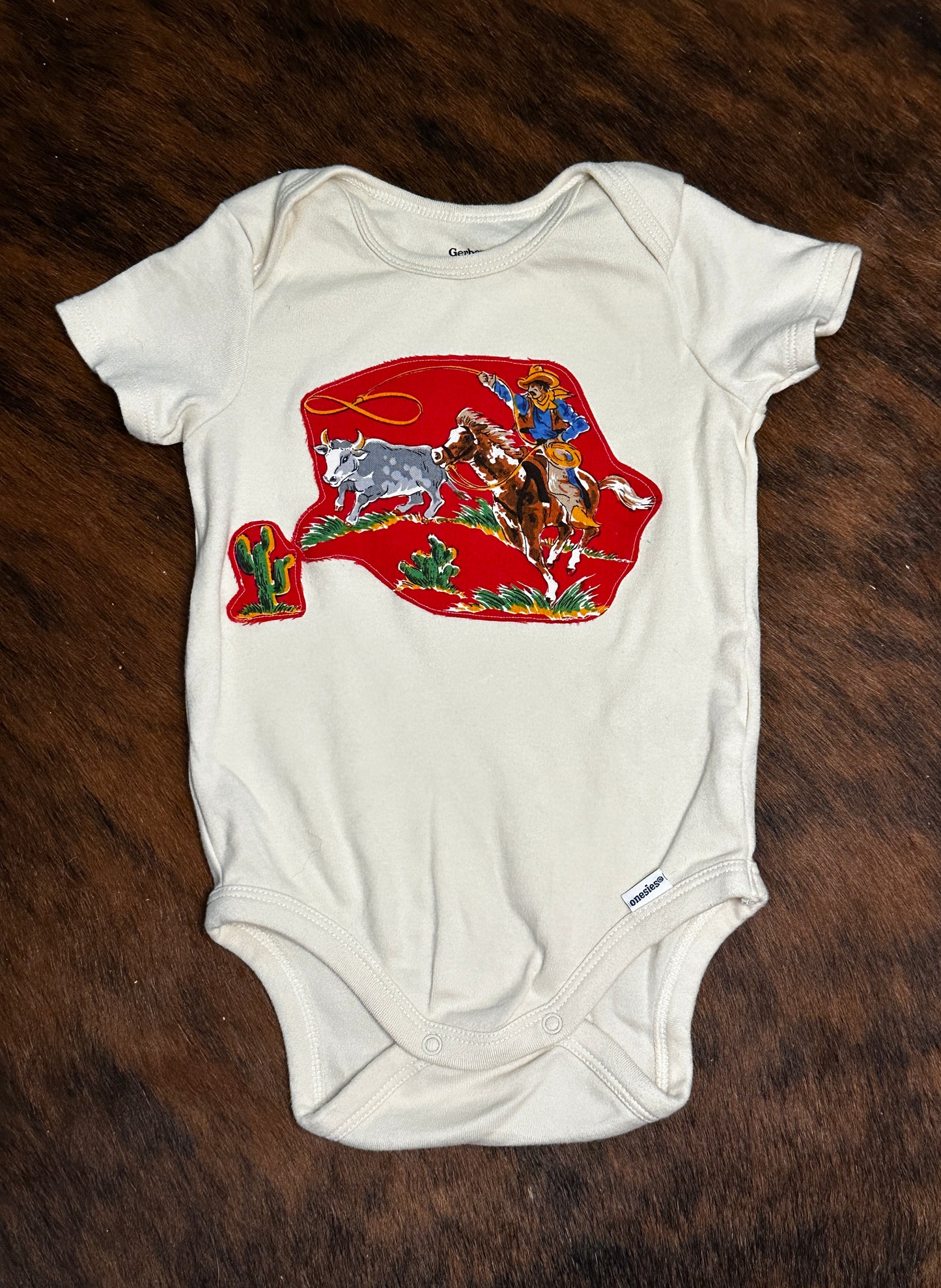 Wild Steer Roper Cream Onesie, Size 12 mons.
