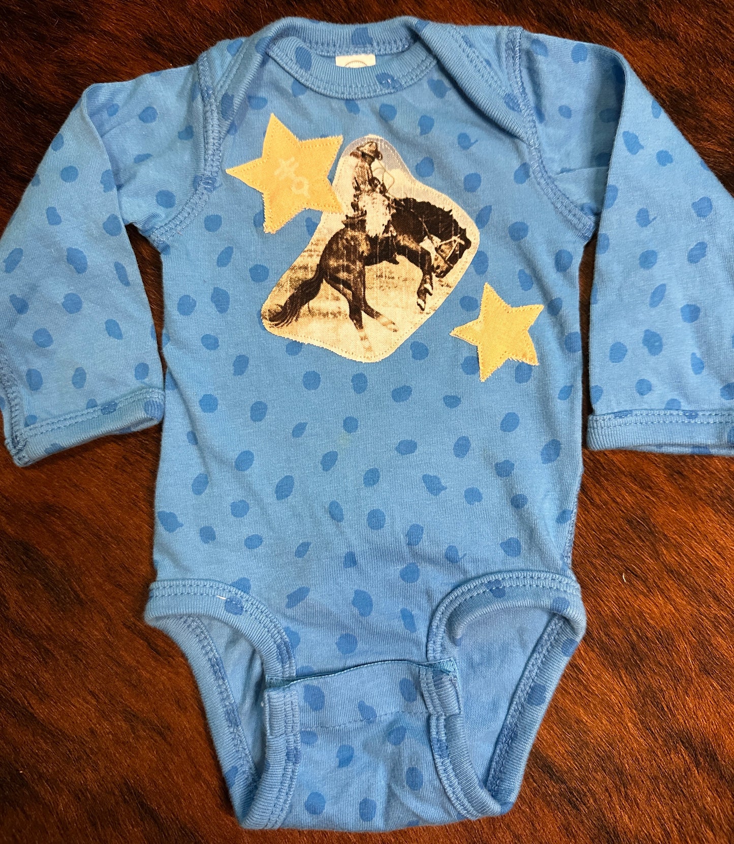 Vintage Bucking Horse & Stars Blue Spotted Onesie, Size Newborn