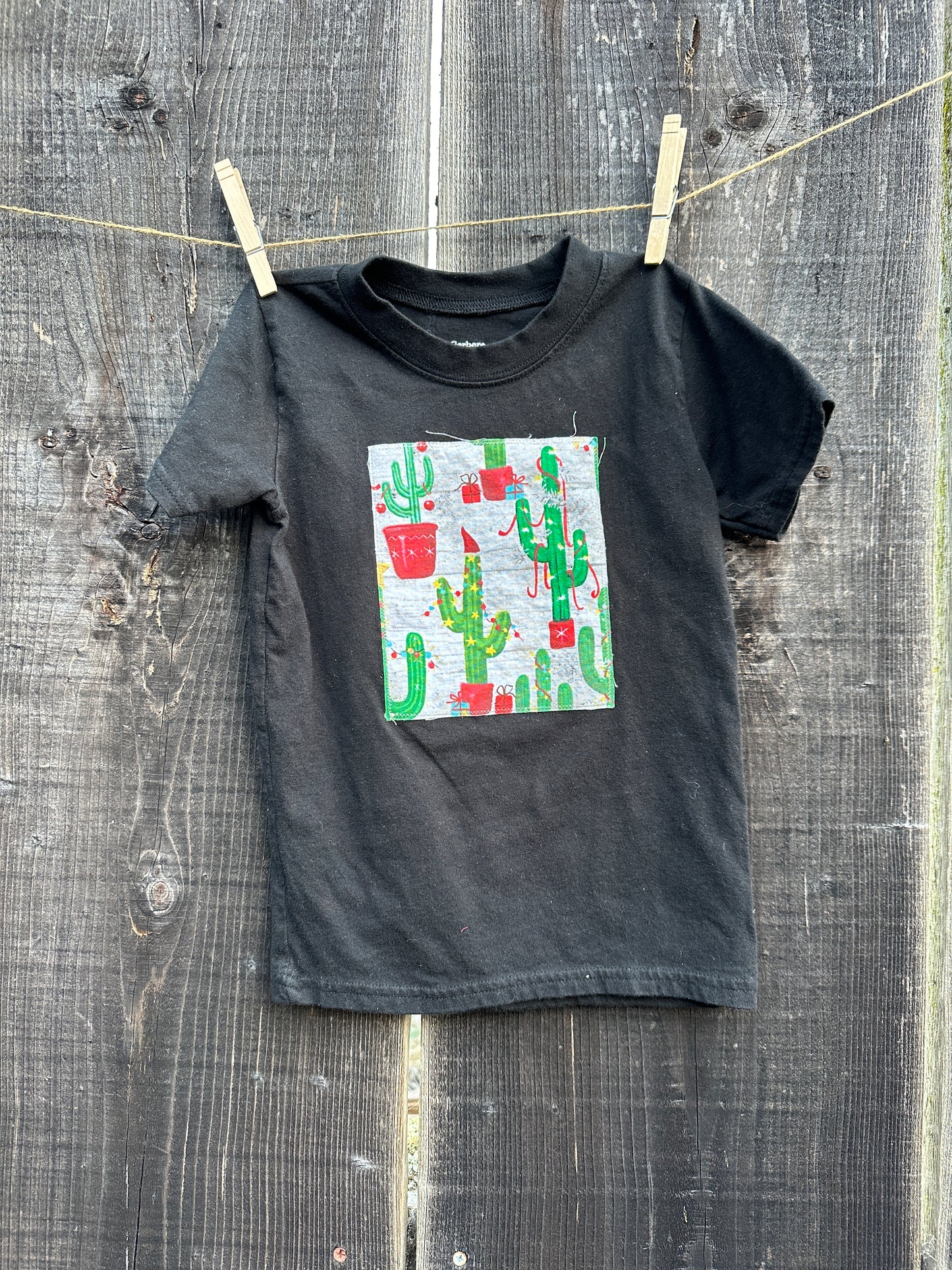 Christmas Cacti on Black, Size 4T