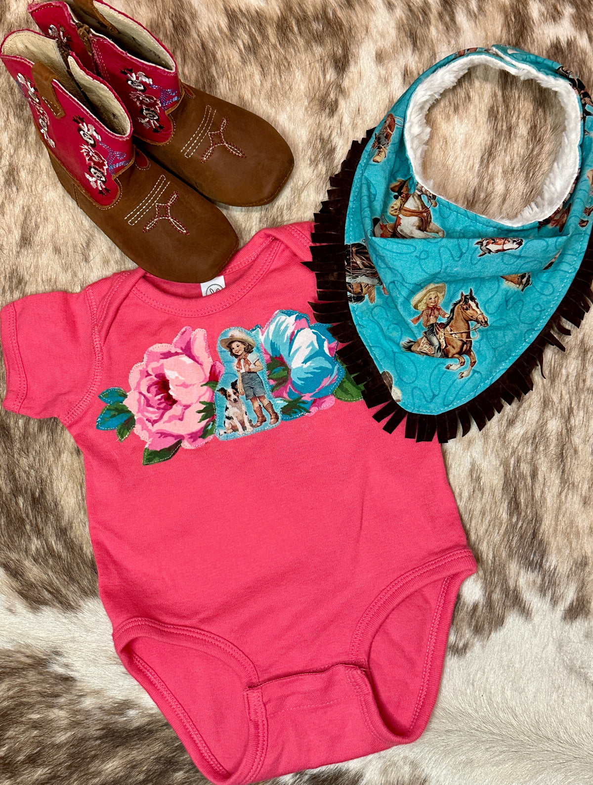 Turquoise Cowgirls & Roses Onesie and Bib Set, Size 6 mons.