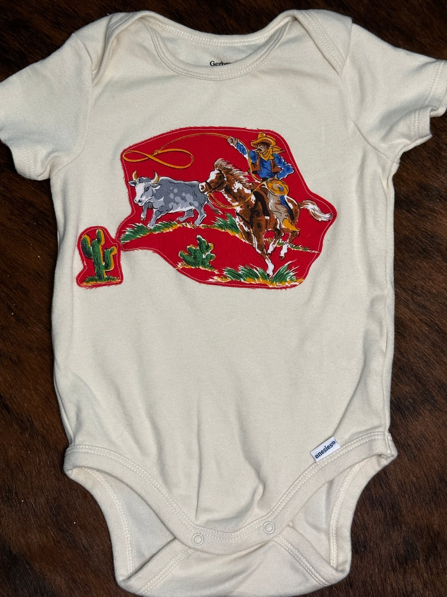 Wild Steer Roper Cream Onesie, Size 12 mons.