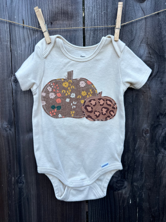 Floral & Leopard Pumpkins Onesie, 12 mons.