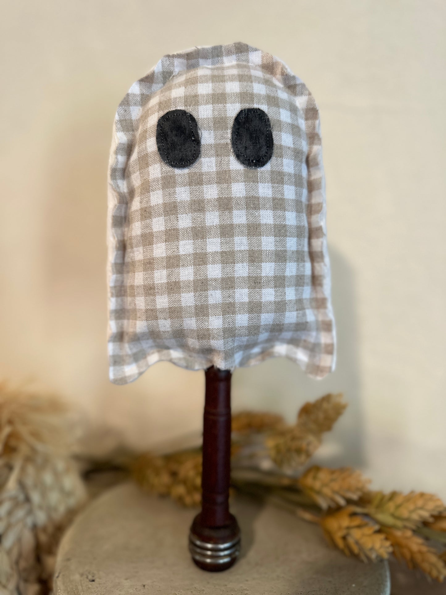 Friendly Ghost on Vintage Dowel