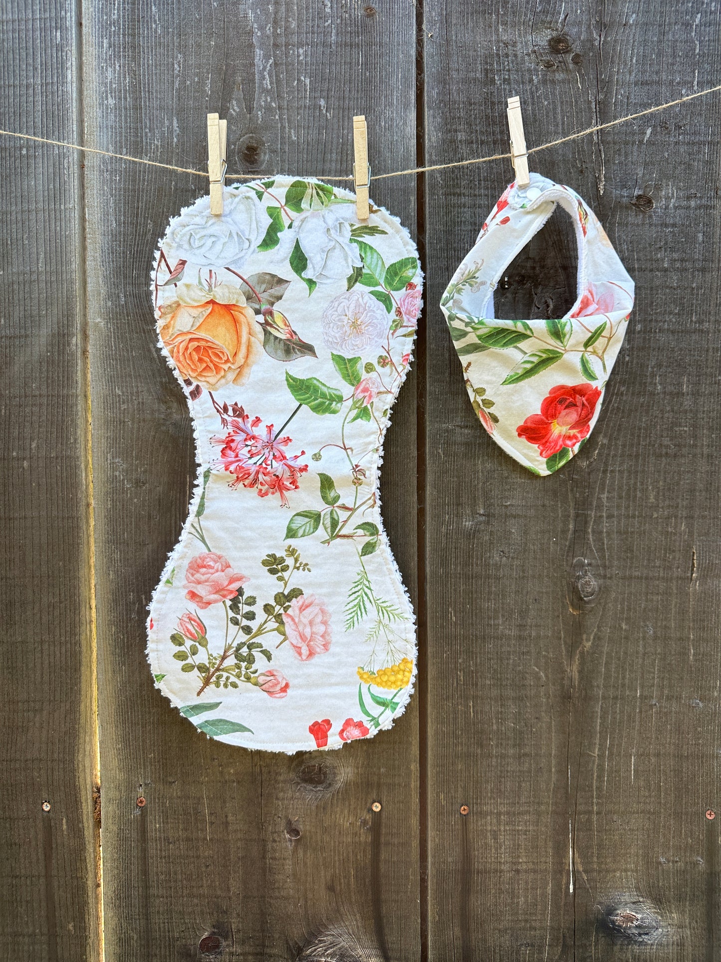 Botanical Floral Print Buckaroo Baby Bib/Burp Cloth Set