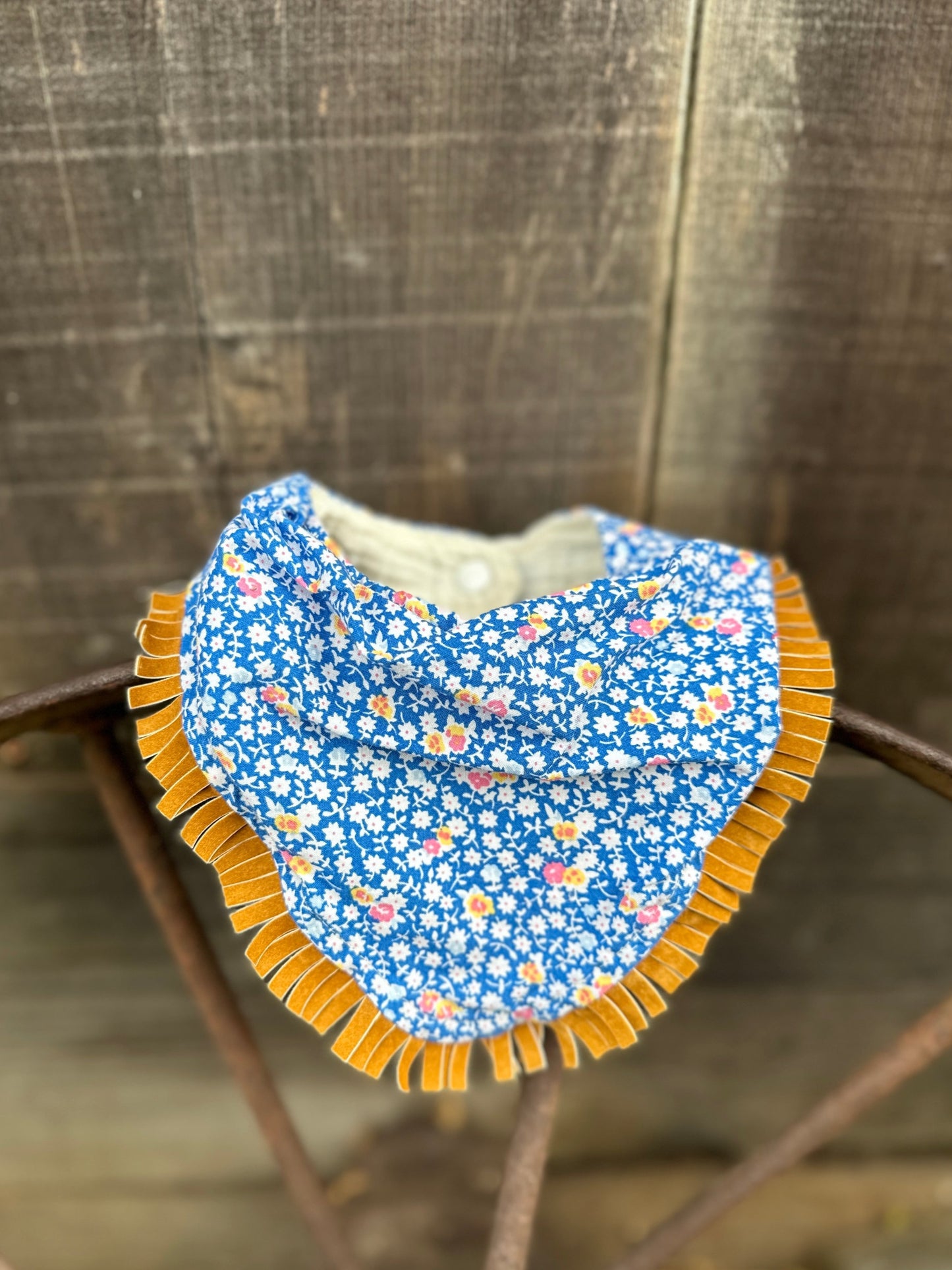 Blue Dainty Floral Buckaroo Baby Bib