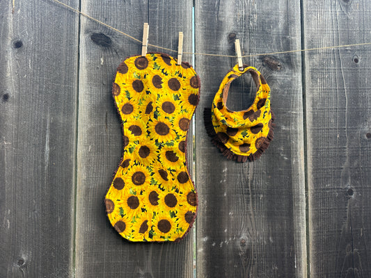 Sunflower Bib & Burp Cloth Set