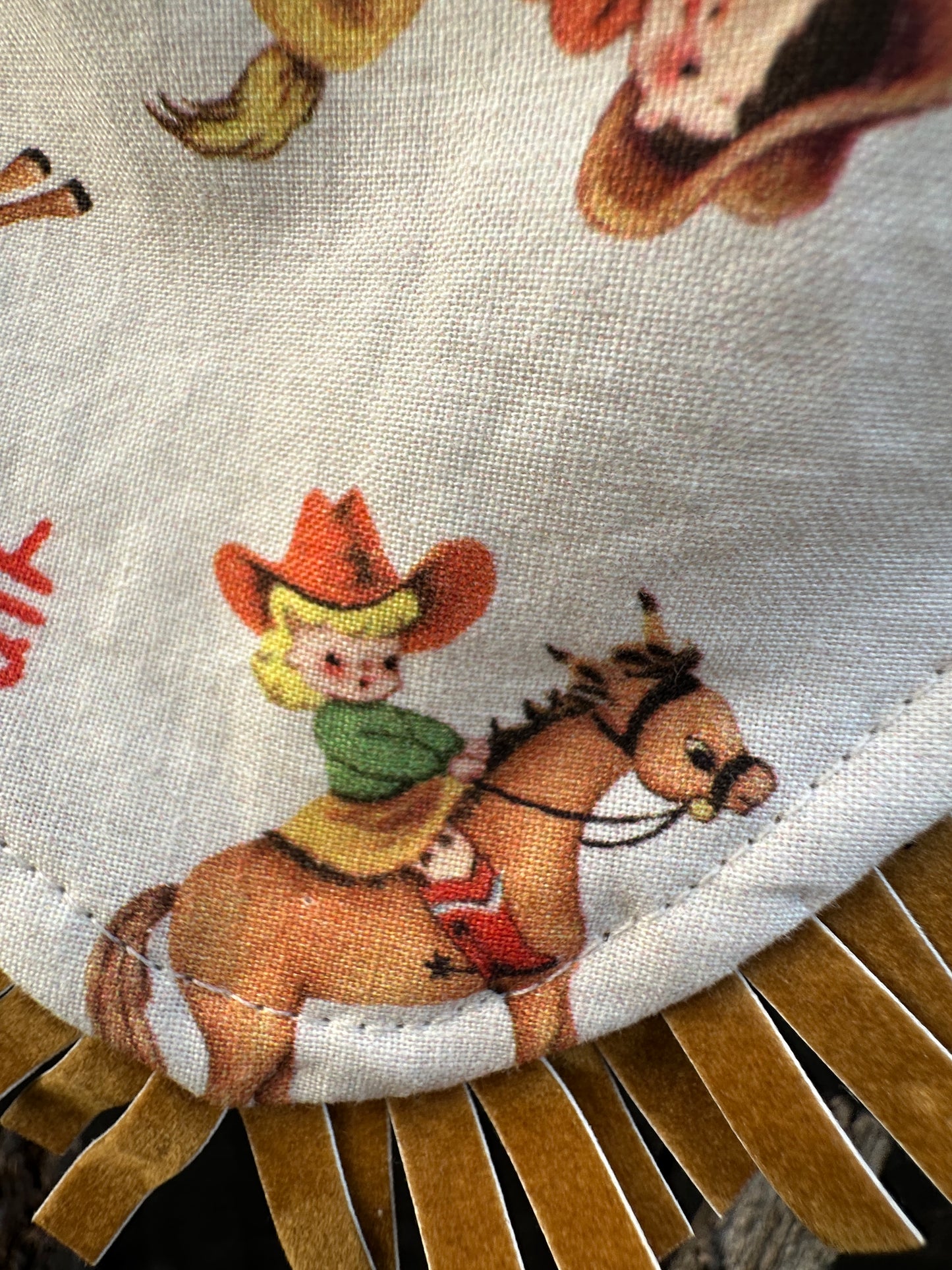 White Yip-Ee Vintage Print Buckaroo Baby Bib