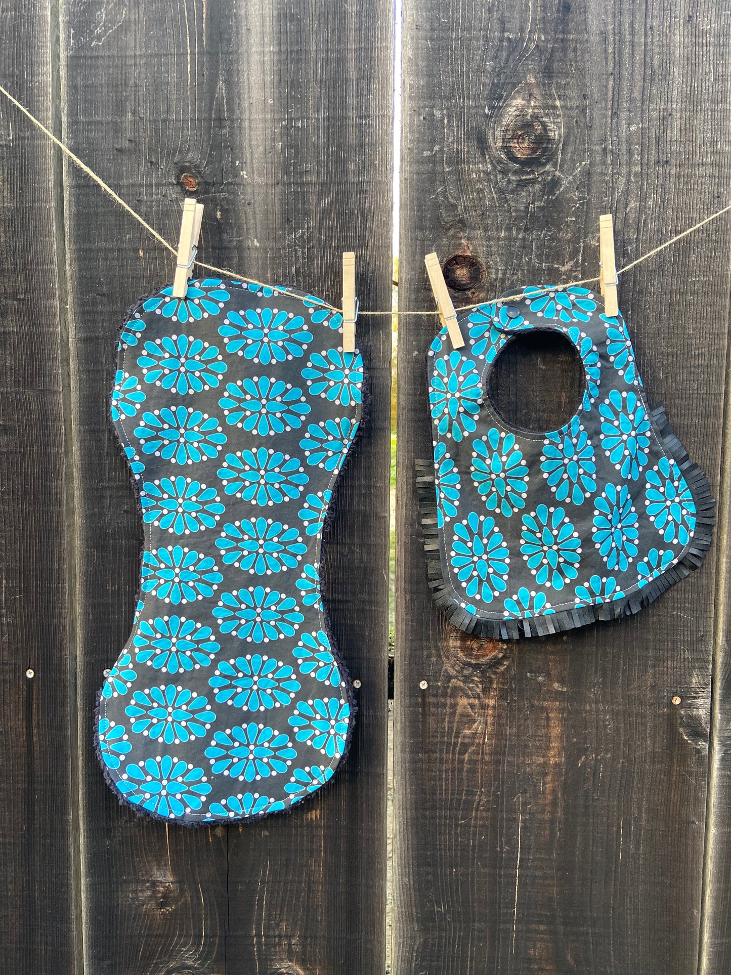 Turquoise Cluster Classic Bib/Burp Cloth Set - Website Exclusive